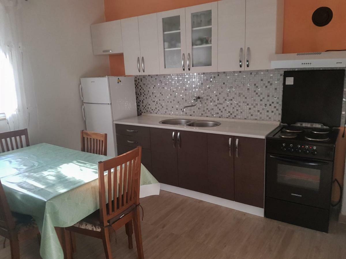 Apartment Drago Kaštela Eksteriør bilde