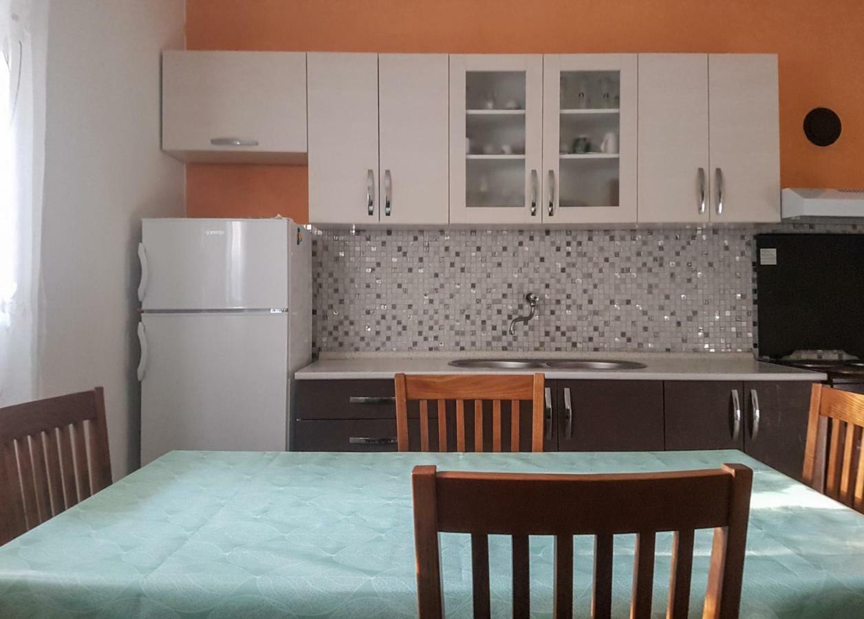 Apartment Drago Kaštela Eksteriør bilde